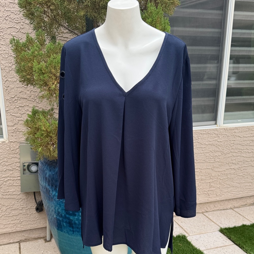 Spense Deep Blue V-Neck Blouse